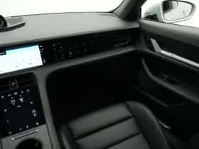 Porsche Taycan (2024) thumbnail 51