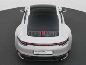 Porsche 911 (2024) thumbnail 18