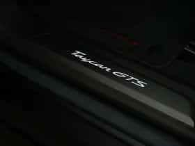 Porsche Taycan (2025) thumbnail 14