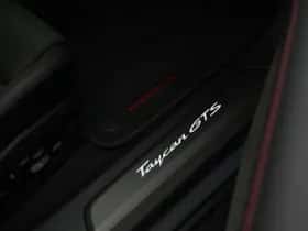 Porsche Taycan (2025) thumbnail 46