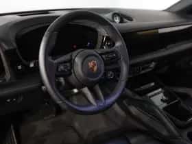 Porsche Cayenne (2026) thumbnail 12