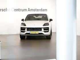 Porsche Cayenne (2026) thumbnail 4