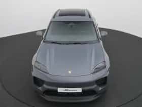Porsche Macan (2026) thumbnail 16