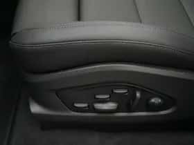 Porsche Macan (2026) thumbnail 26