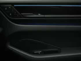 Porsche Macan (2026) thumbnail 43
