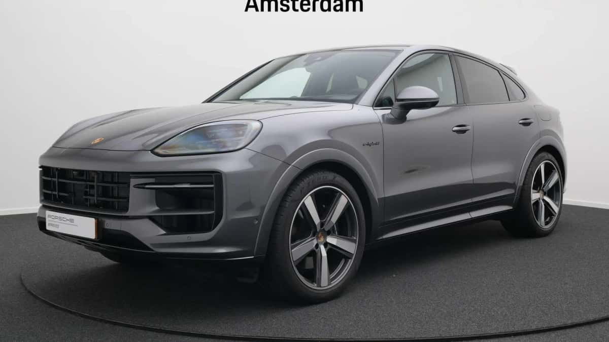 Porsche Cayenne (2025) — foto 1