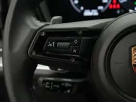 Porsche Cayenne (2025) thumbnail 36
