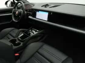 Porsche Cayenne (2025) thumbnail 44