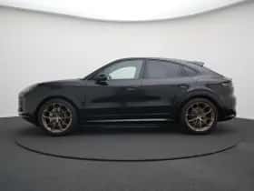 Porsche Cayenne (2026) thumbnail 2
