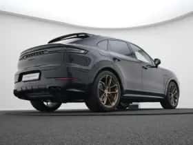 Porsche Cayenne (2026) thumbnail 12