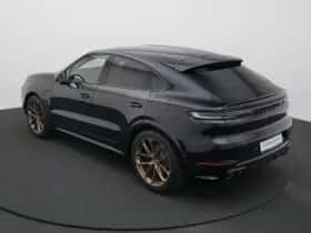 Porsche Cayenne (2026) thumbnail 3