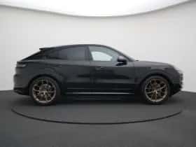 Porsche Cayenne (2026) thumbnail 5