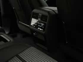 Porsche Cayenne (2026) thumbnail 54