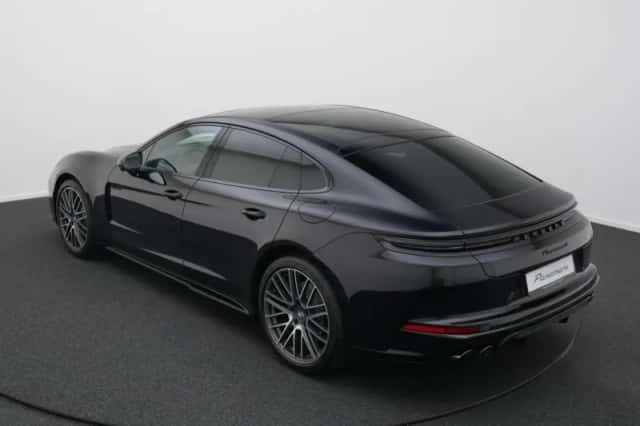Porsche Panamera (2026) thumbnail 6