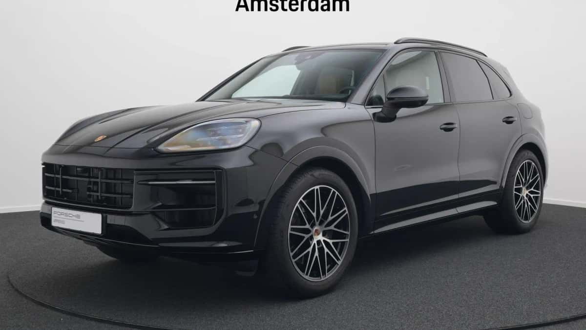 Porsche Cayenne (2024) — foto 1