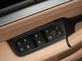 Porsche Cayenne (2024) thumbnail 23