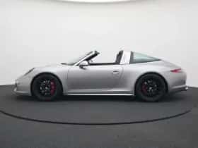Porsche 911 (2015) thumbnail 19