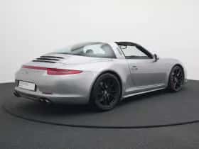 Porsche 911 (2015) thumbnail 3