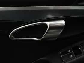 Porsche 911 (2015) thumbnail 24