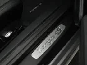Porsche 911 (2015) thumbnail 47