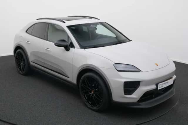 Porsche Macan (2026) thumbnail 4