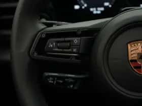 Porsche Macan (2026) thumbnail 35