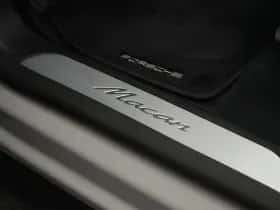 Porsche Macan (2026) thumbnail 44