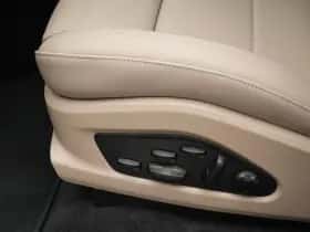 Porsche Macan (2026) thumbnail 16