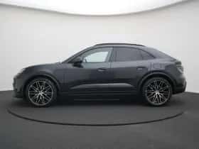 Porsche Macan (2026) thumbnail 19