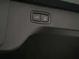 Porsche Macan (2026) thumbnail 43
