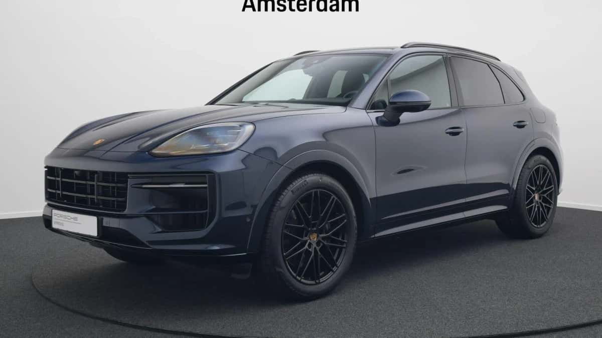 Porsche Cayenne (2023) — foto 1