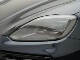 Porsche Cayenne (2023) thumbnail 13