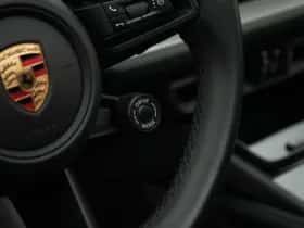 Porsche Cayenne (2023) thumbnail 31