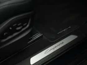 Porsche Cayenne (2023) thumbnail 46