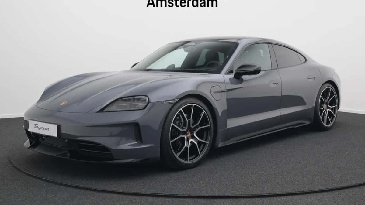 Porsche Taycan (2026) — foto 1