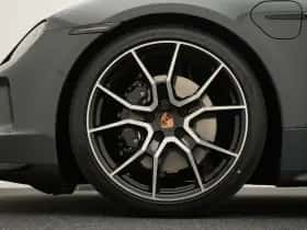 Porsche Taycan (2026) thumbnail 12
