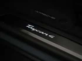 Porsche Taycan (2026) thumbnail 19