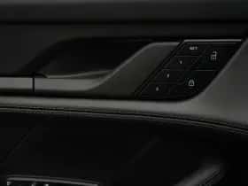 Porsche Taycan (2026) thumbnail 22