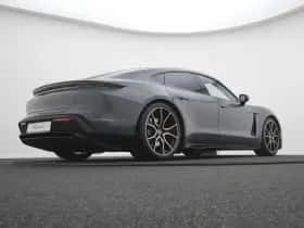 Porsche Taycan (2026) thumbnail 26