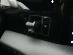 Porsche Taycan (2026) thumbnail 36