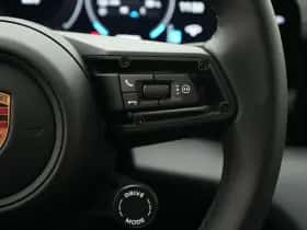Porsche Taycan (2026) thumbnail 40