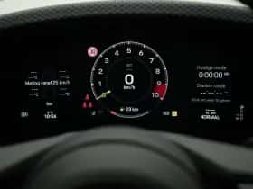 Porsche 911 (2026) thumbnail 48
