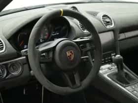 Porsche 718 (2025) thumbnail 4
