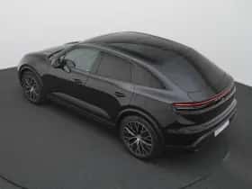 Porsche Macan (2024) thumbnail 17