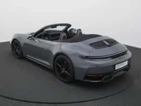 Porsche 911 (2025) thumbnail 15