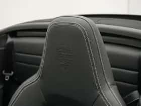 Porsche 911 (2025) thumbnail 18