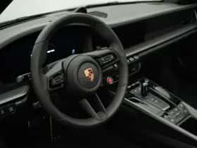 Porsche 911 (2025) thumbnail 31