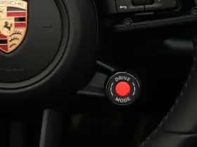 Porsche 911 (2025) thumbnail 39