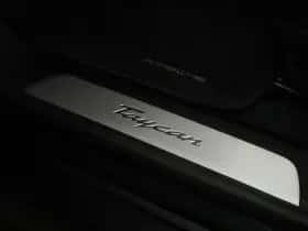 Porsche Taycan (2024) thumbnail 16