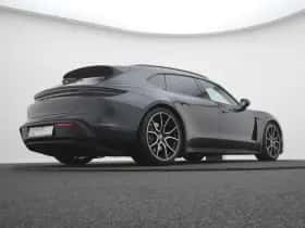 Porsche Taycan (2024) thumbnail 26